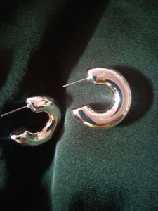 8 Item Earings