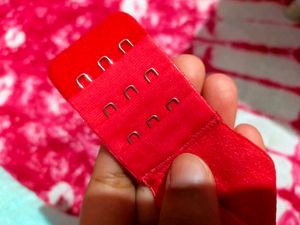 Woman&#39;s Bra- Red