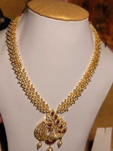 Czed Stones Neck Piece