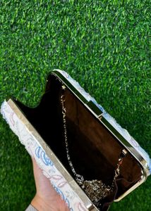 Floral Embroidered Clutch