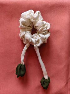 Cute Floral Scrunchies