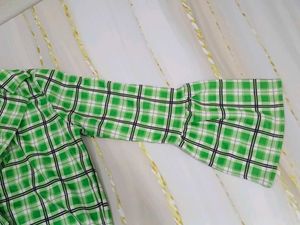 (700)Green Plaid Bodysuit