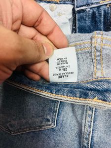 Women’s Denim Shorts – Regular Waist, Size 28/30