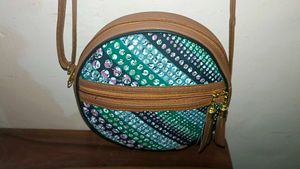 Round Sling Bag - New