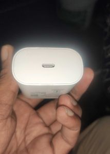 Samsung 25W PD Adapter with orignal cable