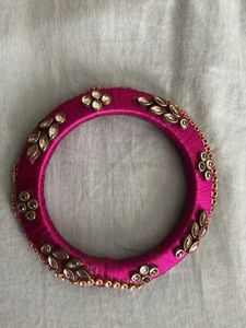 Magenta Color Single Thread Bangle