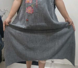 Black And Grey Kurti With Pants XL Size