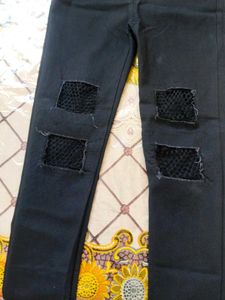edgy black ripped jeans with comfort&amp; style!!!
