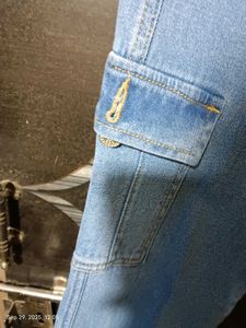 Light Wash  Straight Fit Jeans