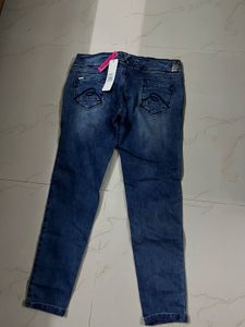 Neww With Tag Never Used Recap Jeans
