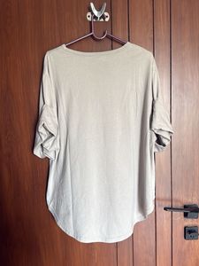 Oversized V-Neck Tee