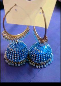 Combo Eyeshadow Nd Earrings