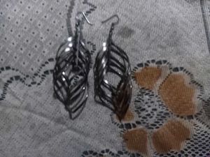 Leaf Drop Earrings