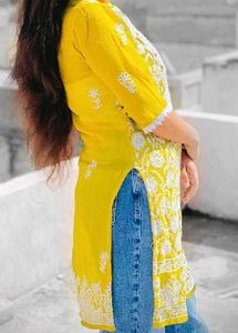 yellow chicken kari kurti