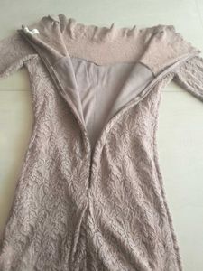 Lace Bodycon Dress – Slim Fit, Full Sleeve