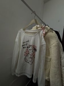 Cute Cat Graphic Long Sleeve Top