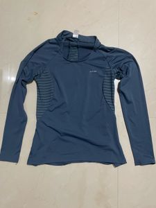 Active Wear Long Sleeves T-shirt