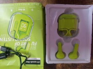 Brand New Earpods at very low cost