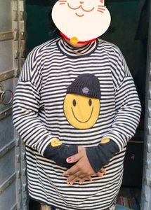 Trendy Black &amp; White Striped Sweatshirt |