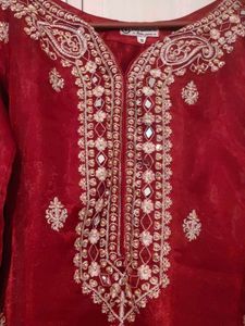 Kerelaite Red Embroidered Kurti