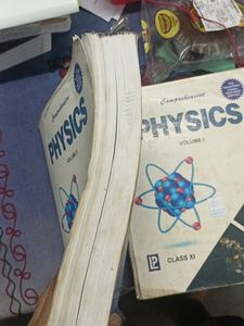 Comprehensive Physics For Class 11