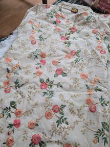 Elegant Floral Embroidered Kurta