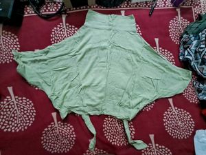 ANVI Be Yourself Batwing Solid Crop Shirt