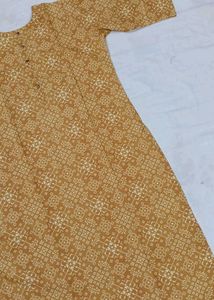 small collar kurti
