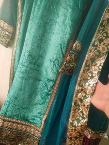 Pakistani Lahenga Set