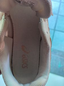 Women’s New Asics Shoes!