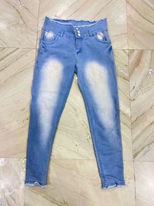 High Waisted Jeans