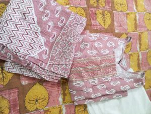 Kurta Dupatta Set