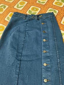 Vintage Button-Down Denim Midi Skirt