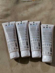 The Moms Co. Vitamin C Face Wash Bundle