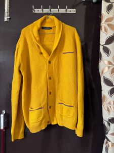 Yellooow Sweater