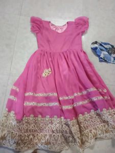 Puff Sleeves Pleated Dress/Kurti