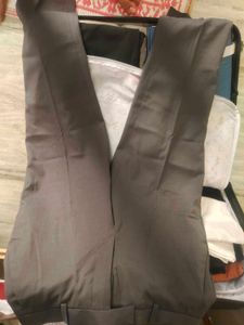 H&amp;M Regular Fit Grey Pants