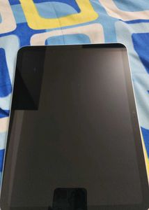 Apple iPad 11th Gen (A16 chip) – Like New | 128GB