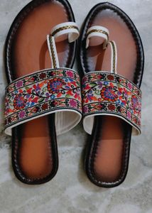 Embroidered Toe Ring Flats