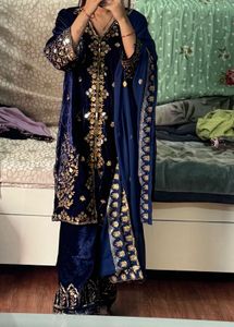Elegant Velvet Kurta Set