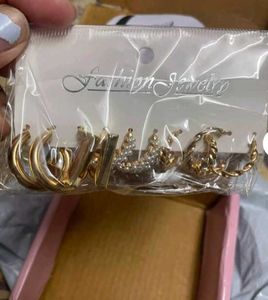 💖Gold Hoop Earring Set🥰