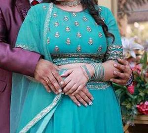 heavy engagement lehnga