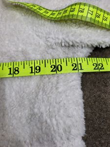 BLACK YAK White Fleece Jacket