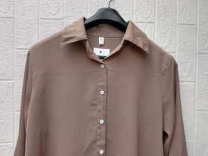 New with tag Pinterest Elegant Beige Button-Down S