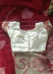 Off White Saare With Blouse