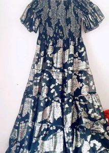 Black Metalik Style Gown