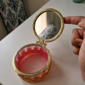 Ceramic Jewellery Box With Mirror