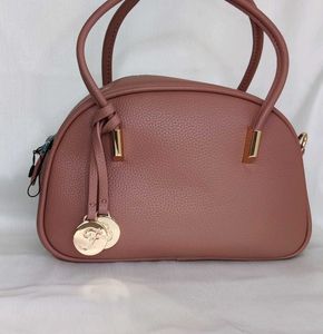 Cute pink handbag (FIXED PRICE)