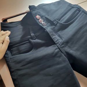 High Waisted Jeans