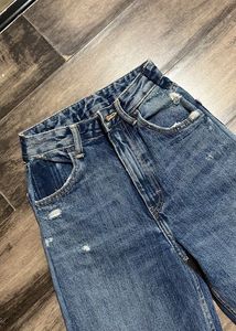 Distressed Denim Jeans